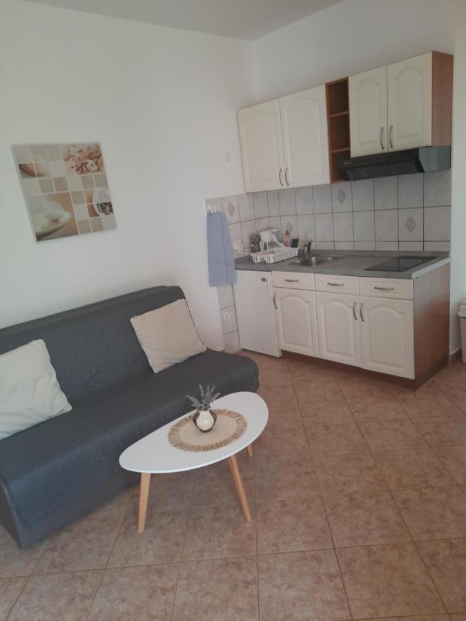 Apartments Marinela Porec Bagian luar foto